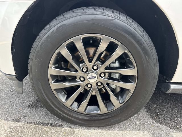Certified 2019 Ford Expedition Limited w/ Equipment Group 301A RWD image 9