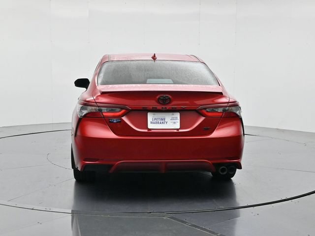 Used 2024 Toyota Camry SE w/ Convenience Package FWD image 8