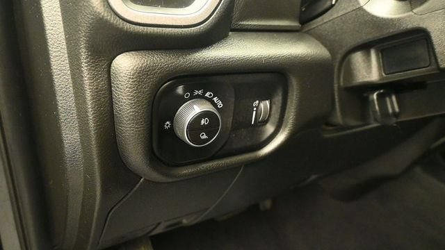 Used 2026 RAM 2500 Tradesman AWD/4WD image 15