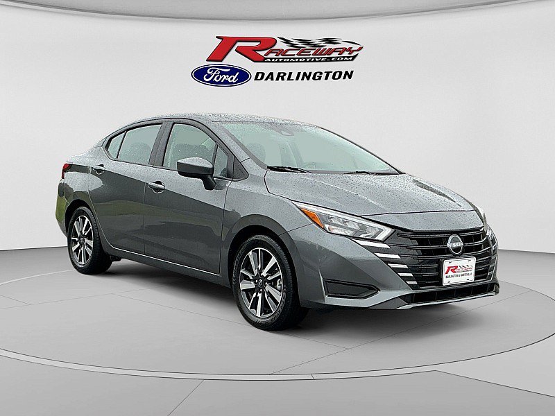 Used 2025 Nissan Versa SV FWD image 7
