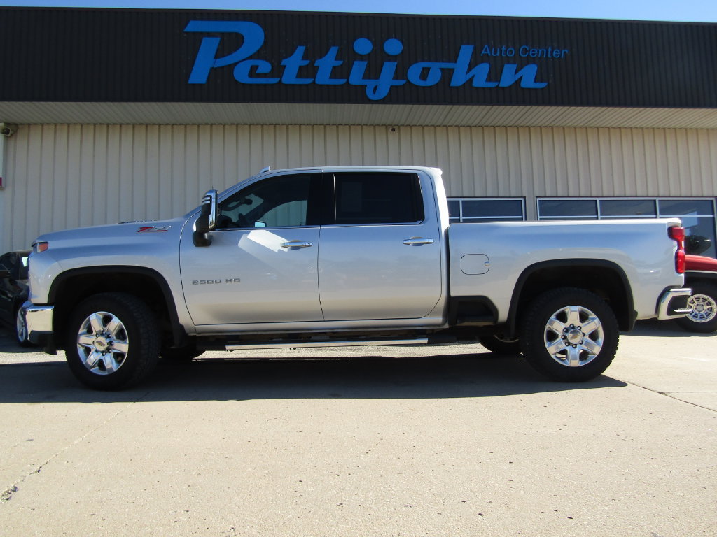 Used 2023 Chevrolet Silverado 2500 LTZ AWD/4WD image 11