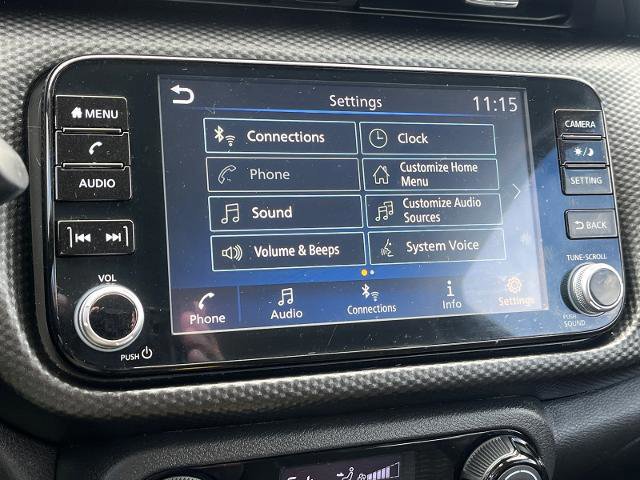 Used 2021 Nissan Kicks SV image 11