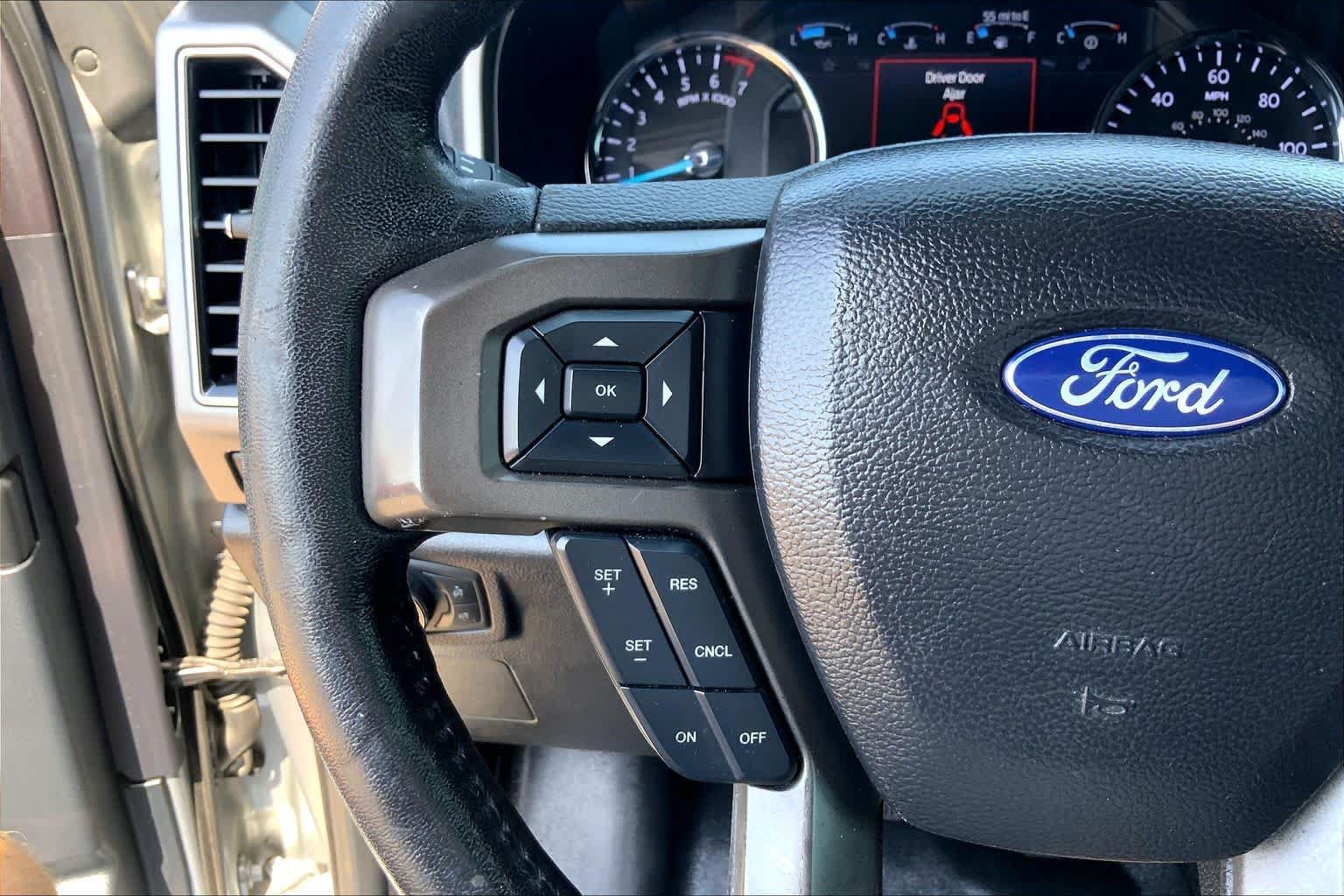 Certified 2020 Ford Expedition XLT w/ Equipment Group 202A AWD/4WD image 24
