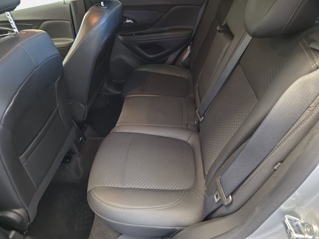 Used 2022 Buick Encore Preferred w/ Safety Package AWD/4WD image 11