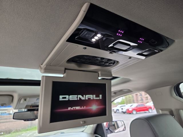 Used 2019 GMC Yukon XL Denali w/ Denali Ultimate Package image 13