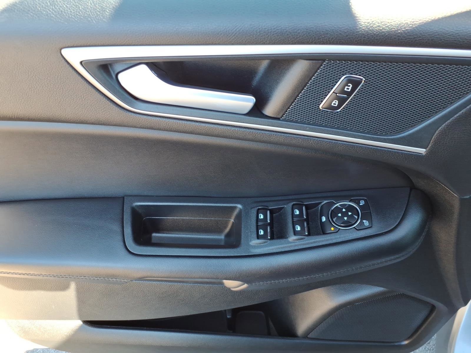 Certified 2024 Ford Edge SEL image 10