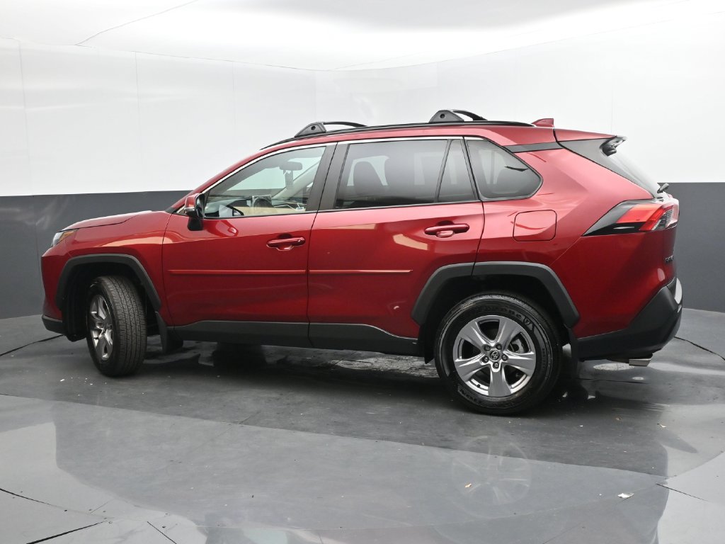 Used 2025 Toyota RAV4 XLE w/ Convenience Package AWD/4WD image 28