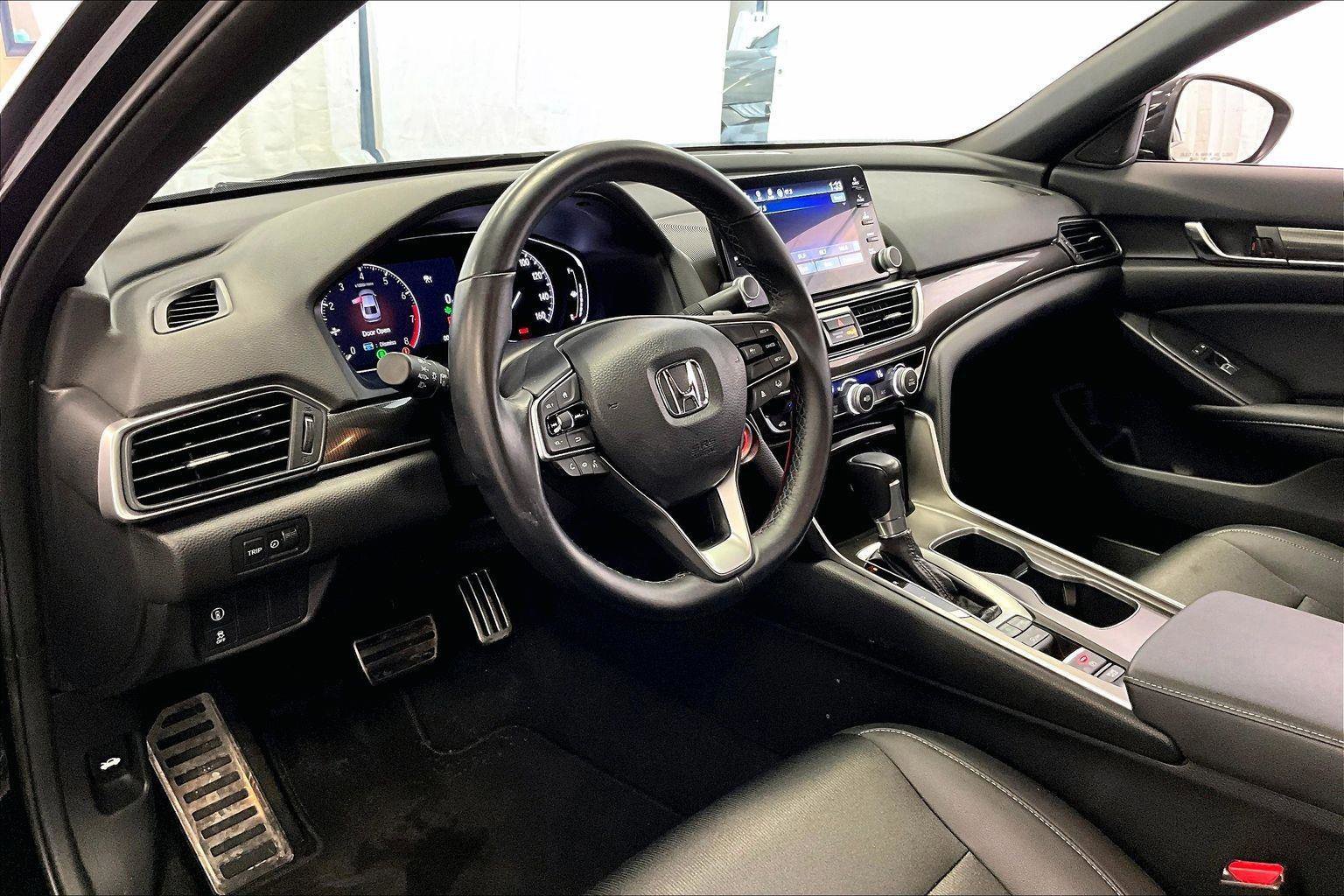 Used 2022 Honda Accord Sport image 12