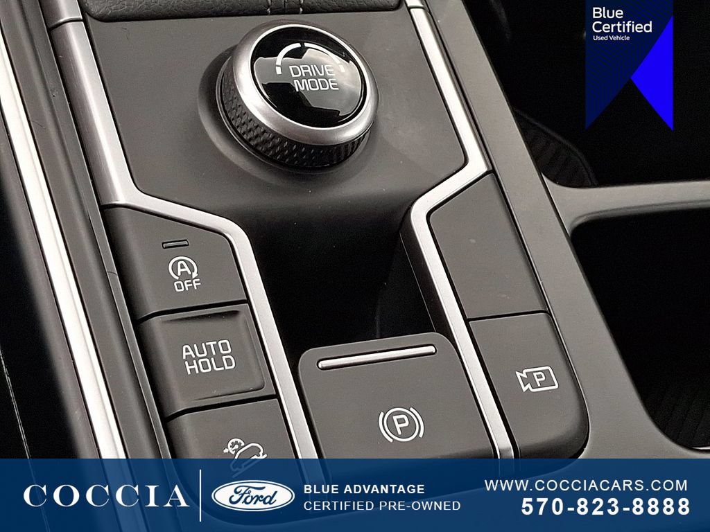 Used 2025 Kia Sorento LX FWD image 25