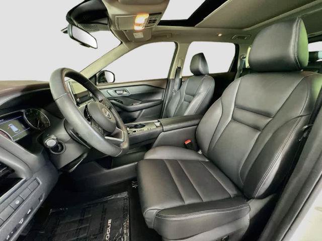 Used 2023 Nissan Rogue SL FWD image 12