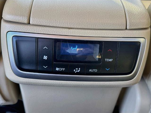 Used 2019 Toyota Highlander Limited AWD/4WD image 21