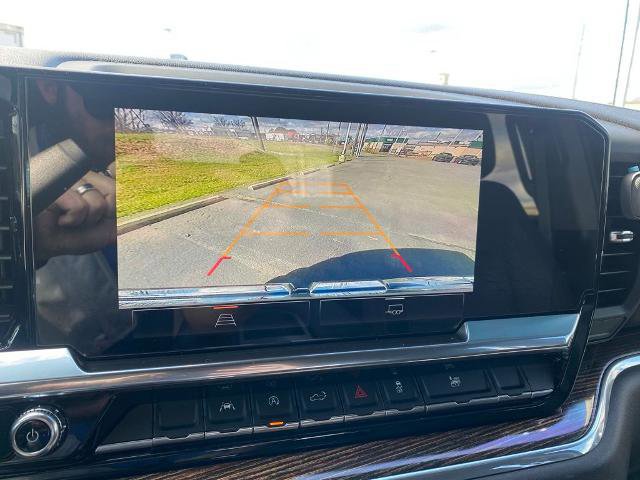 Used 2023 GMC Sierra 1500 SLE image 21