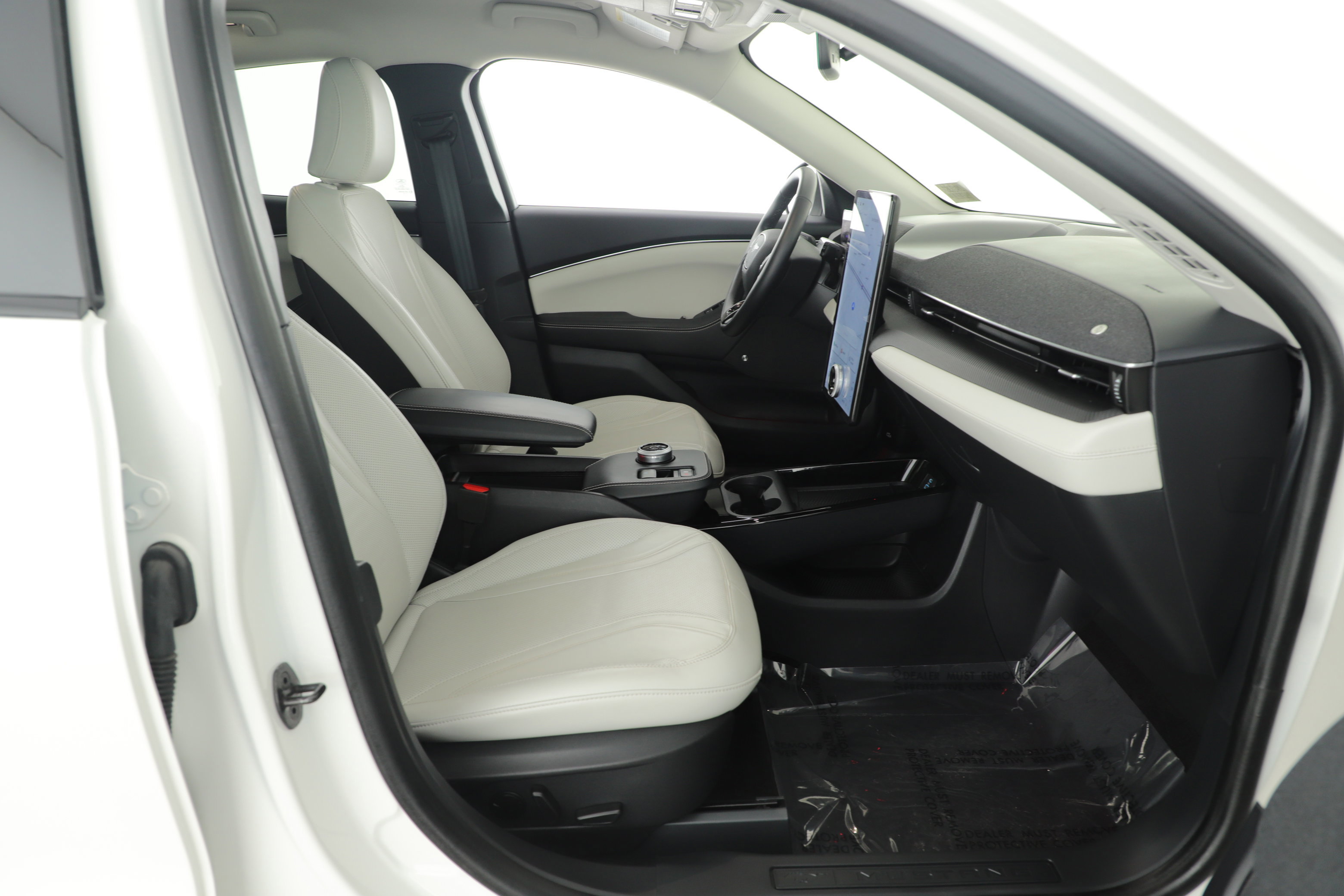 Certified 2024 Ford Mustang Mach-E Premium image 13