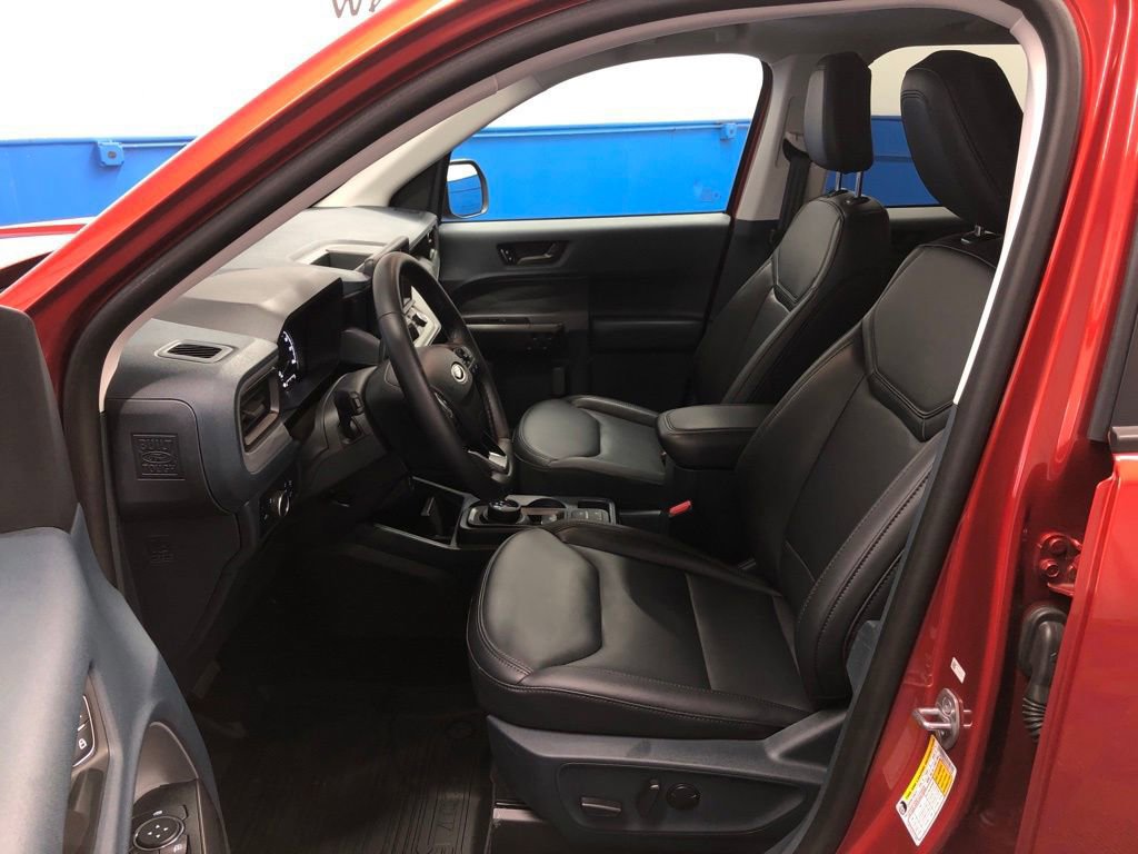 Certified 2024 Ford Maverick Lariat w/ Black Appearance Package image 13