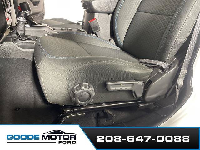 Used 2024 Jeep Wrangler Unlimited Rubicon 4xe AWD/4WD image 11