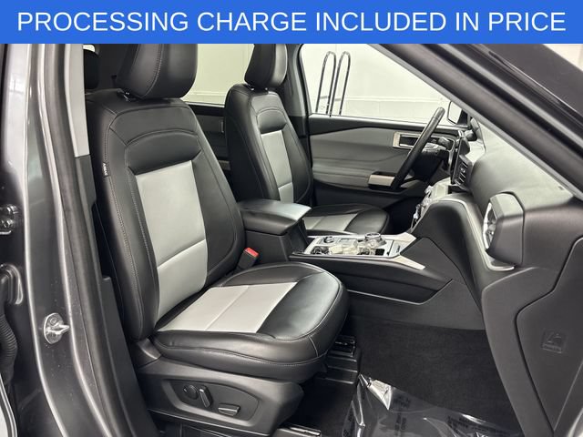 Certified 2024 Ford Explorer XLT w/ Equipment Group 202A AWD/4WD image 16