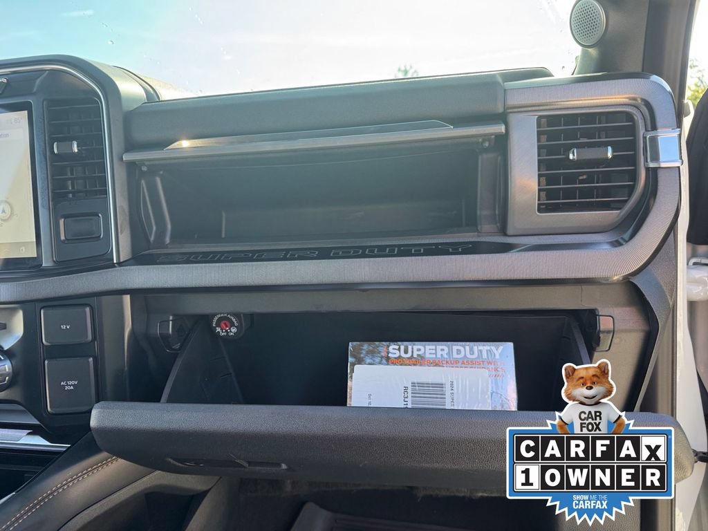 Certified 2024 Ford F250 Platinum w/ Tremor Off-Road Package AWD/4WD image 19