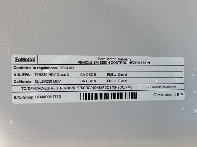 Certified 2024 Ford F350 XL w/ Snow Plow/Camper Package AWD/4WD image 12