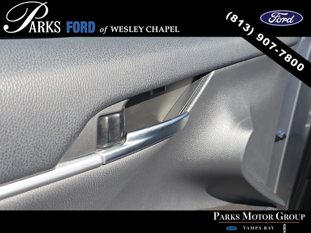 Used 2022 Toyota Camry XSE image 16