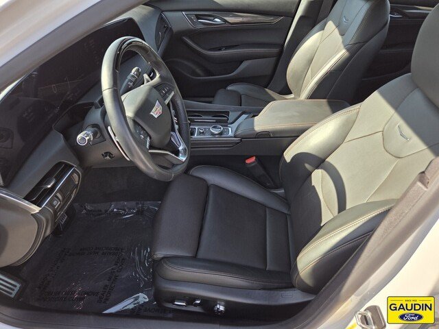 Used 2025 Cadillac CT5 Sport w/ Technology Package RWD image 11