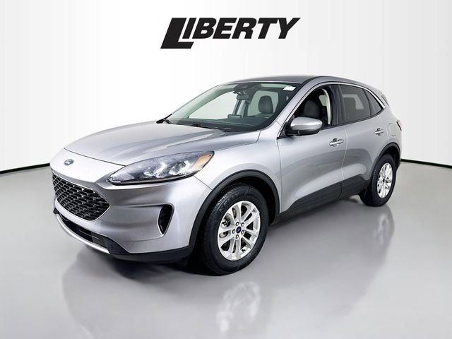 Certified 2021 Ford Escape SE image 3