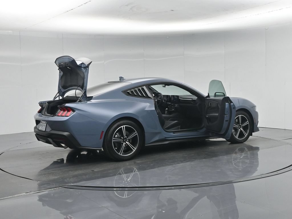 Certified 2025 Ford Mustang Coupe RWD image 6