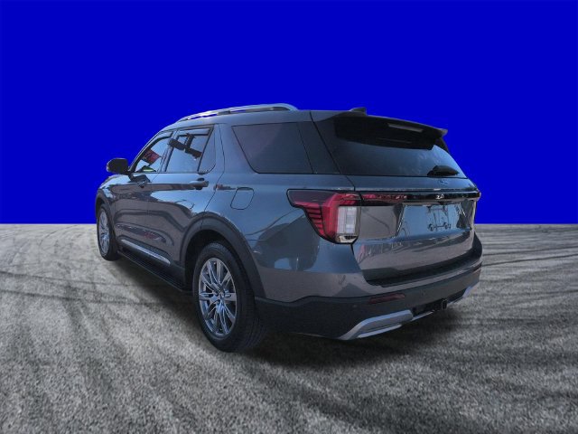 Certified 2026 Ford Explorer Platinum RWD image 6