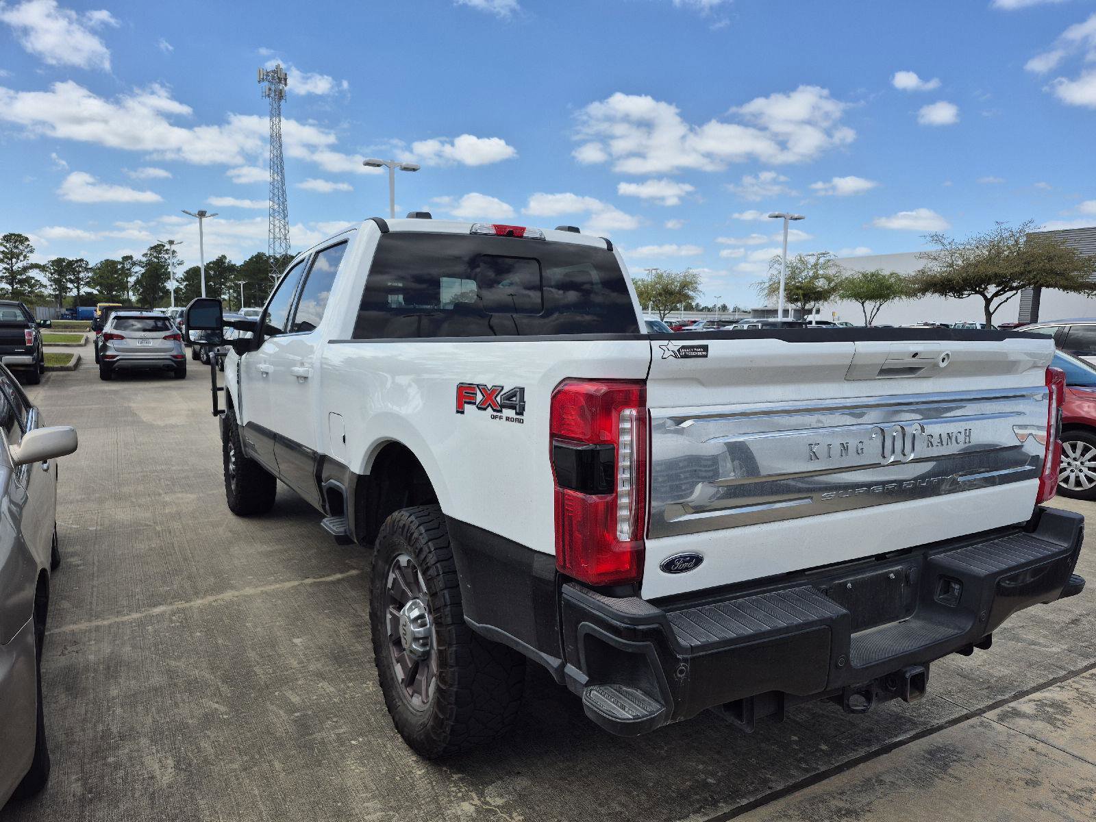 Certified 2025 Ford F250 King Ranch w/ FX4 Off-Road Package image 3