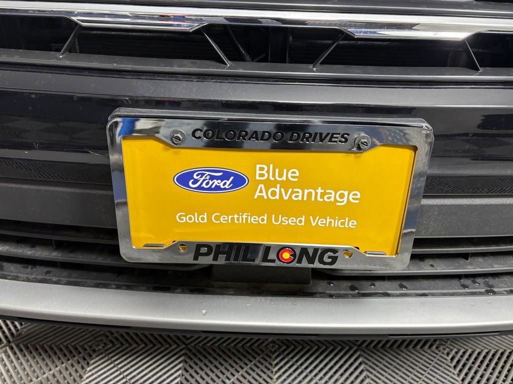 Certified 2025 Ford Explorer Active AWD/4WD image 9