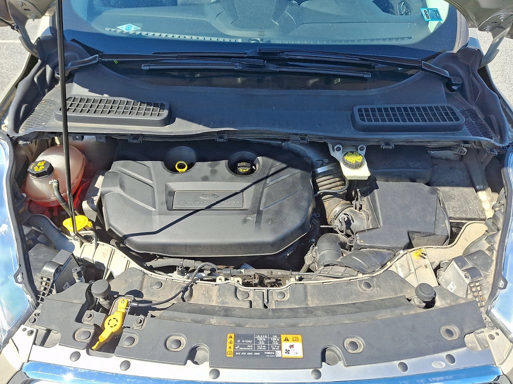 Certified 2017 Ford Escape Titanium AWD/4WD image 29
