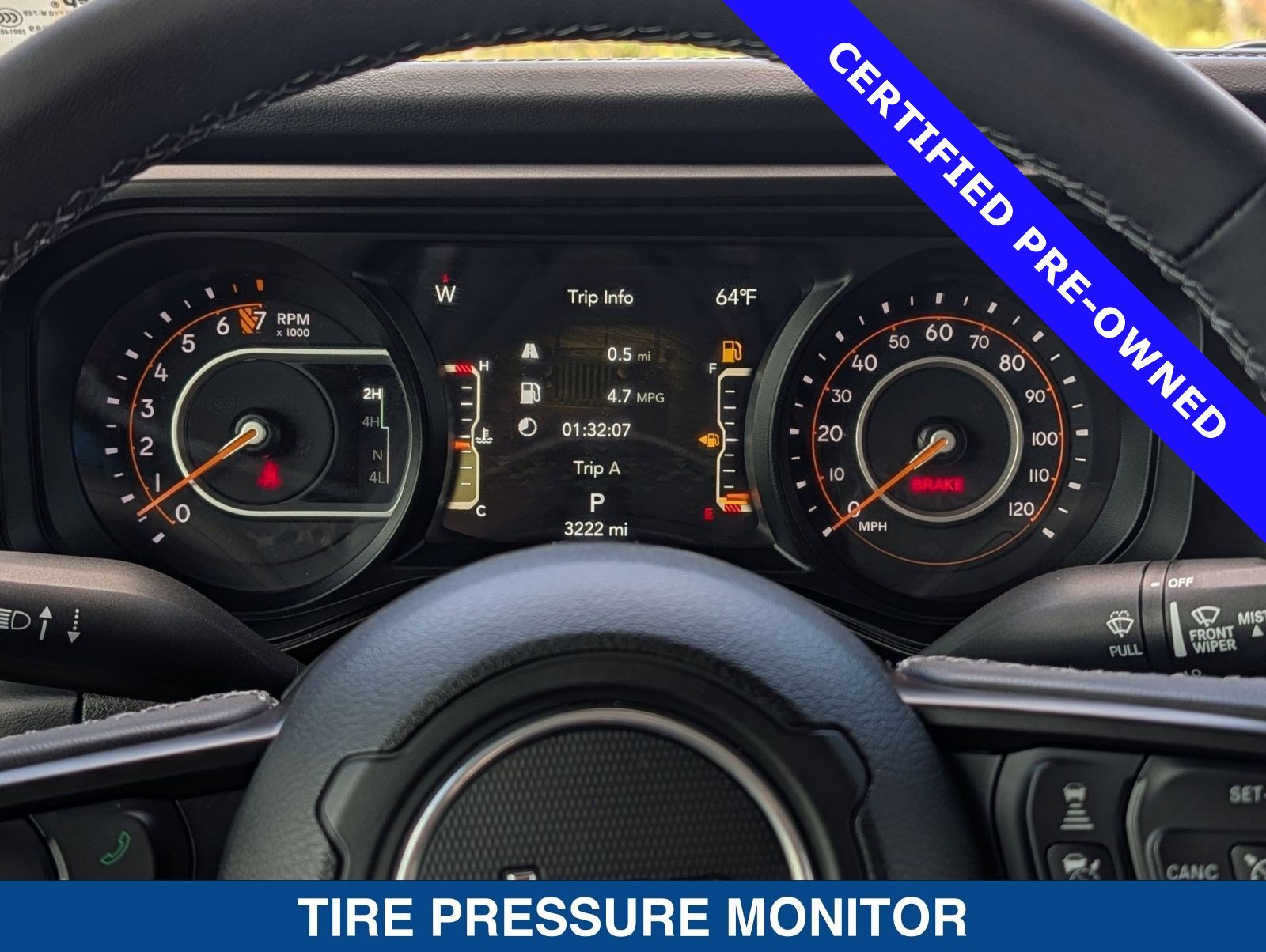 Used 2025 Jeep Gladiator Mojave w/ Safety Group AWD/4WD image 30