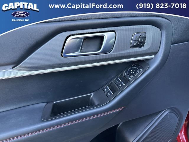 Certified 2025 Ford Explorer ST-Line w/ Premium Package image 20