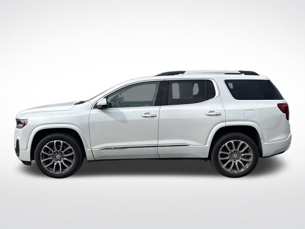Used 2023 GMC Acadia Denali w/ Denali Ultimate Package AWD/4WD image 3