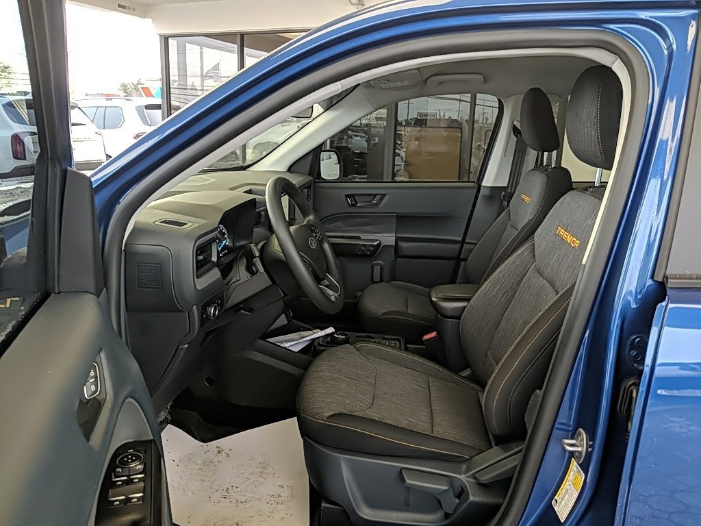 Certified 2023 Ford Maverick Tremor w/ Tremor Off-Road Package image 11