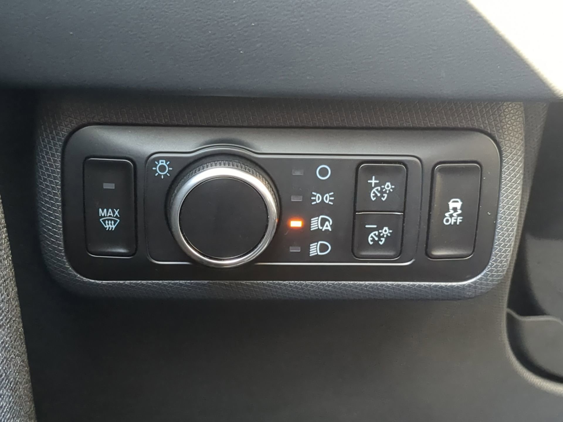 Certified 2025 Ford Mustang Mach-E Premium image 56