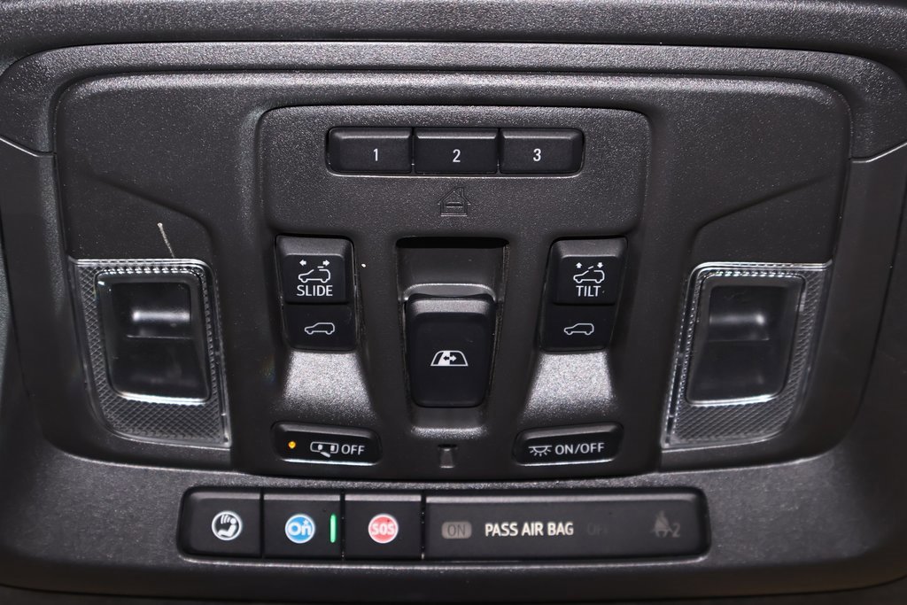 Used 2024 GMC Sierra 3500 Denali Ultimate image 43