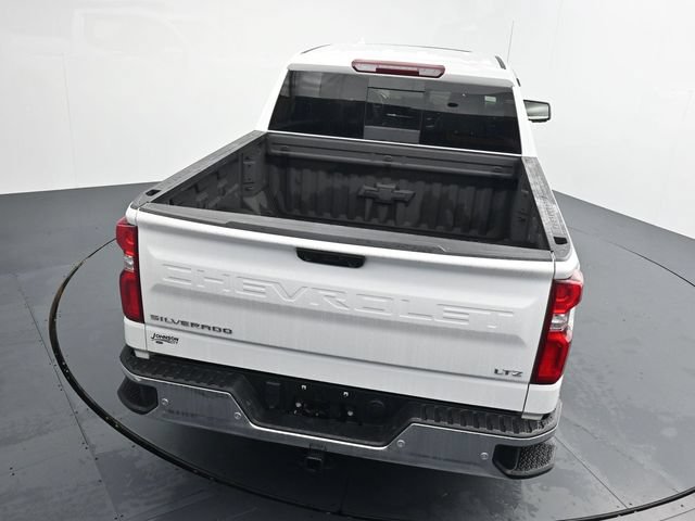 Used 2024 Chevrolet Silverado 1500 LTZ w/ LTZ Convenience Package II AWD/4WD image 27
