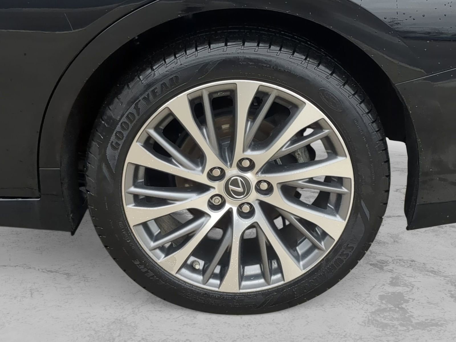 Used 2021 Lexus ES 250 w/ Premium Package image 15