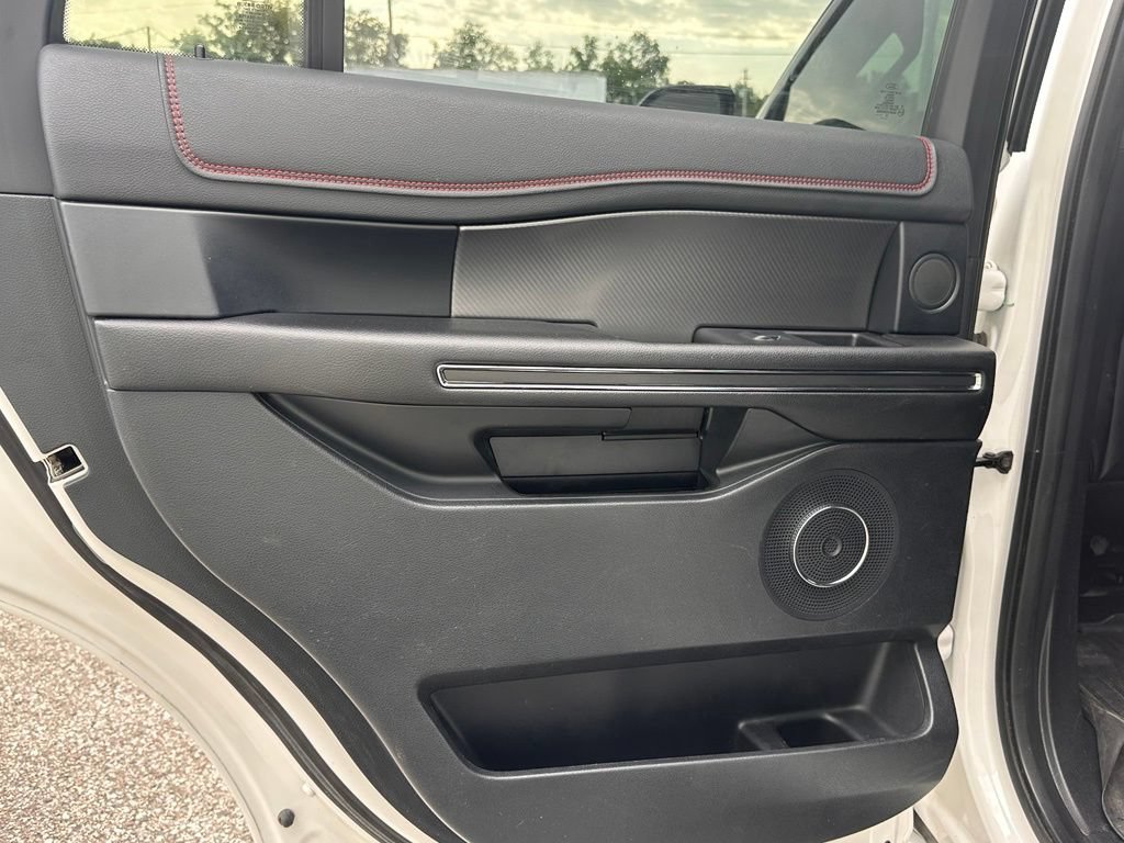 Certified 2020 Ford Expedition Limited w/ Equipment Group 303A AWD/4WD image 18