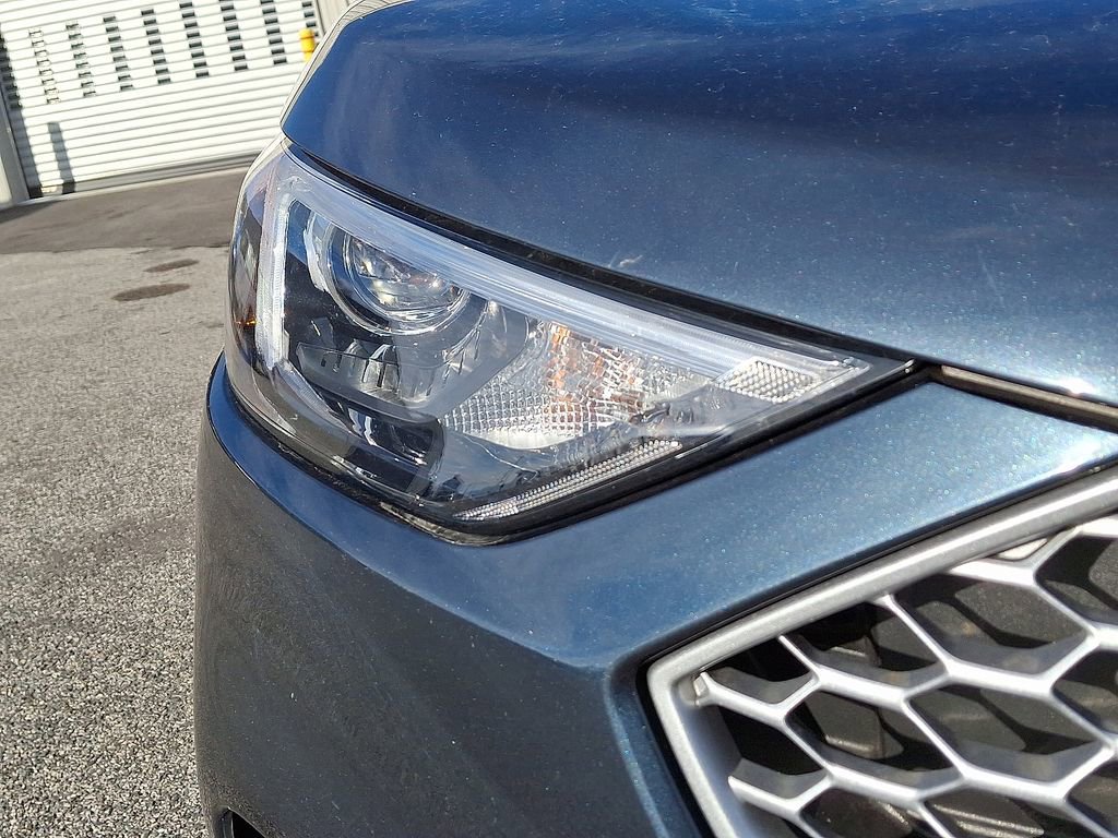 Certified 2024 Ford Edge SEL image 9