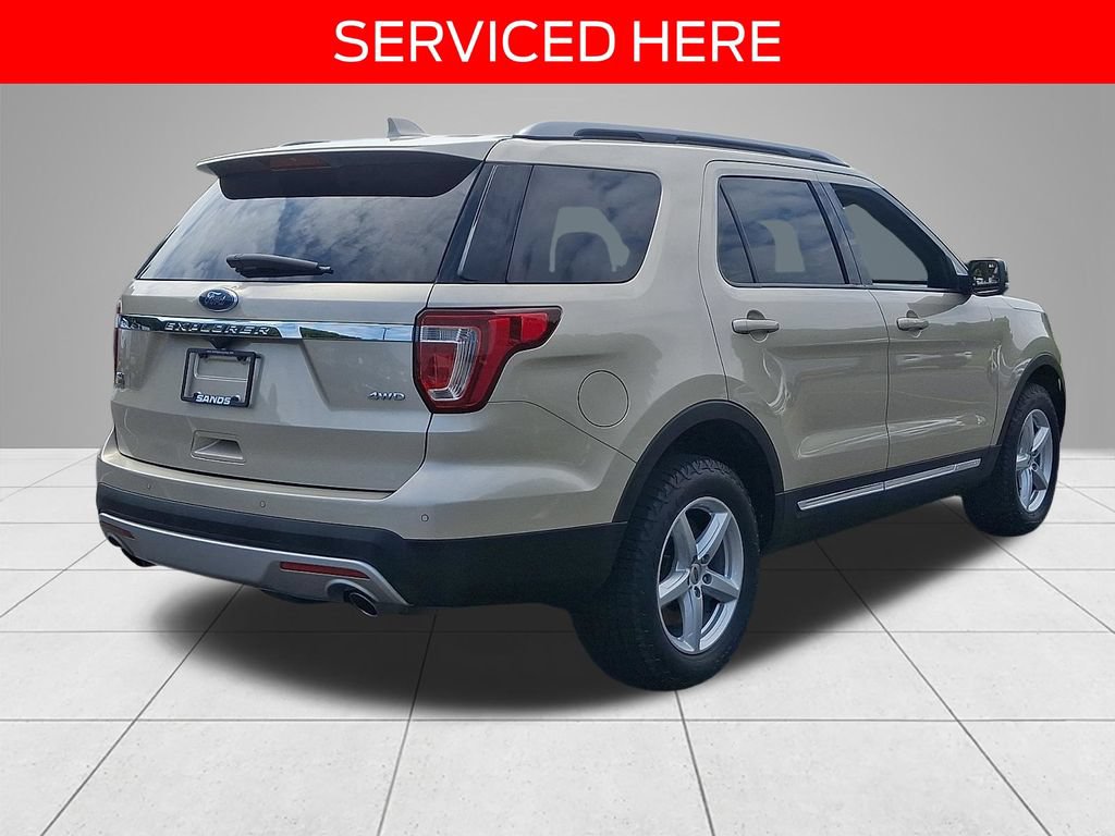 Certified 2017 Ford Explorer XLT AWD/4WD image 4