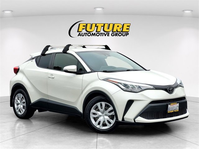 Used 2021 Toyota C-HR LE image 1