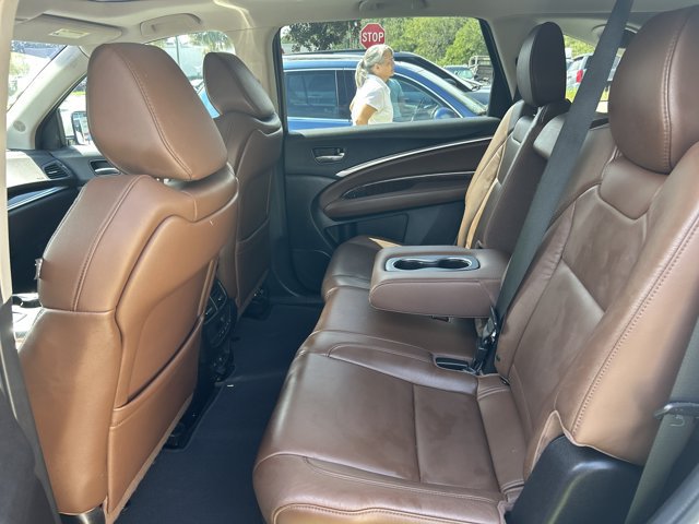 Used 2017 Acura MDX w/ Technology Package AWD/4WD image 12
