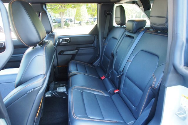 Certified 2024 Ford Bronco Badlands AWD/4WD image 18