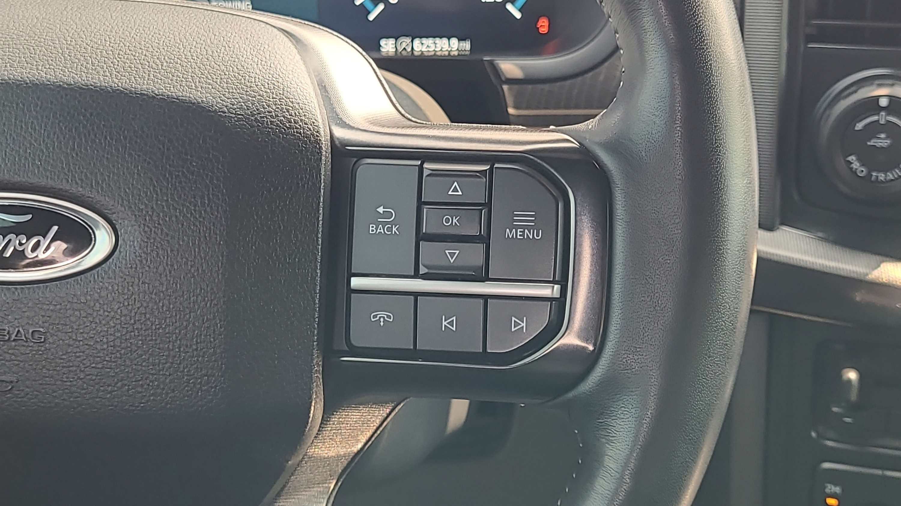 Certified 2023 Ford F150 Platinum w/ Equipment Group 701A High AWD/4WD image 13