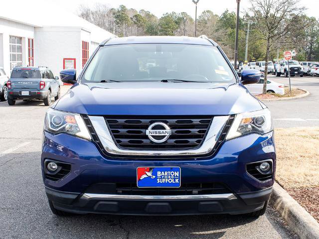 Used 2019 Nissan Pathfinder SV image 2