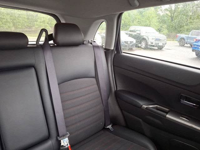 Used 2024 Mitsubishi Outlander Sport SE AWD/4WD image 14