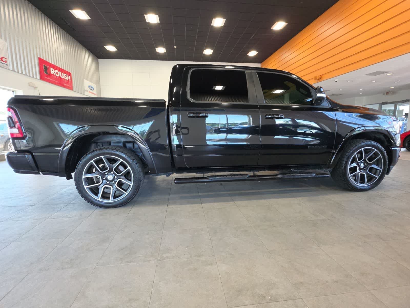 Used 2019 RAM 1500 Laramie AWD/4WD image 6