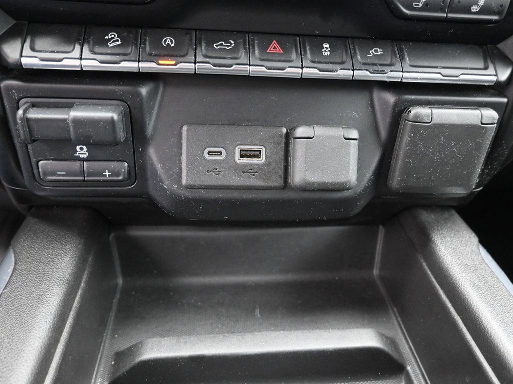 Used 2020 Chevrolet Silverado 1500 LT Trail Boss image 31