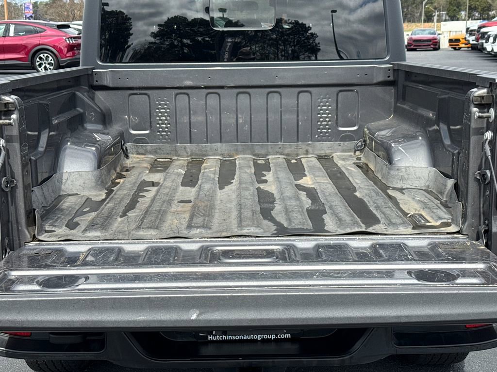 Used 2021 Jeep Gladiator Sport image 18